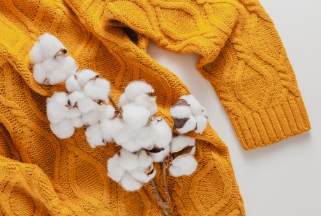 Uso de tecidos de algodão para roupas de inverno aconchegantes e elegantes